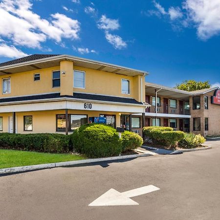 Red Carpet Inn Edison Kültér fotó